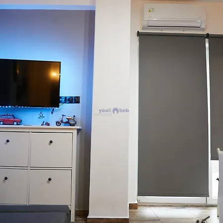 Appartement Charlotte Townhouse à Komotiní Extérieur photo